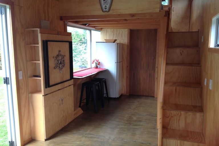 Photo of property in 209 Whirinaki Road, Eskdale, Napier, 4182