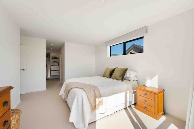 Photo of property in 6 Moonstone Street, Albert Town, 9305