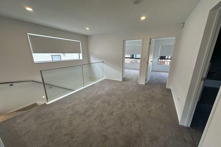 Photo of property in 46b Centorian Drive, Windsor Park, Auckland, 0632