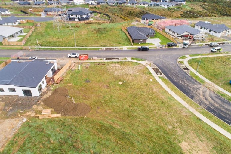 Photo of property in 54 Atlantic Drive, Fitzherbert, Palmerston North, 4410