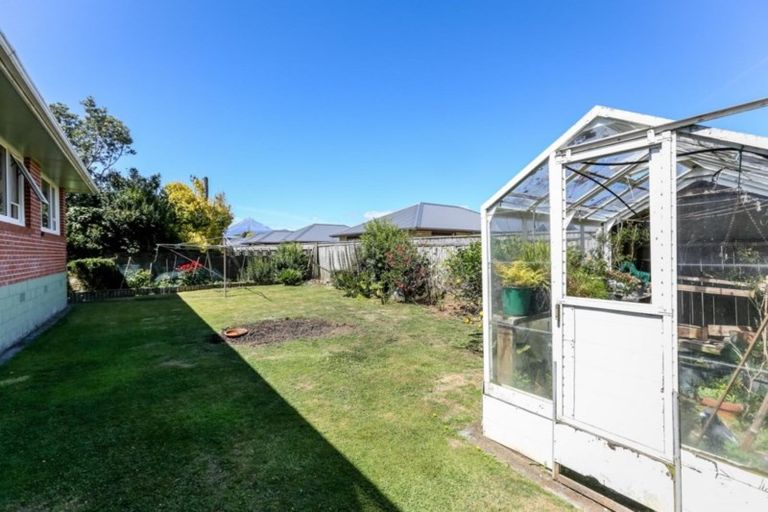 Photo of property in 12a Severn Place, Spotswood, New Plymouth, 4310