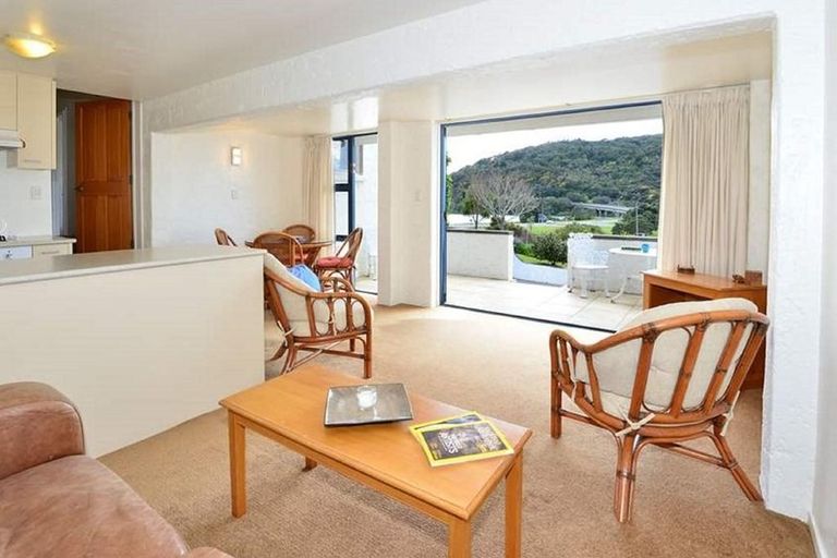 Photo of property in 2e Weranui Road, Waiwera, Orewa, 0994