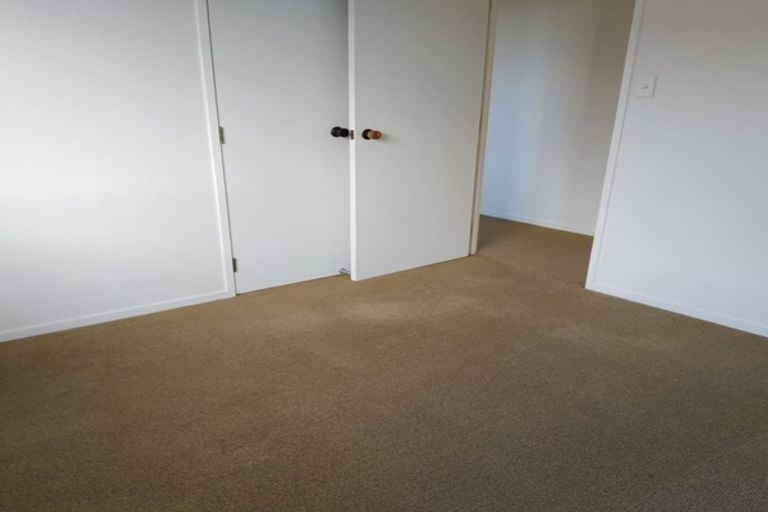 Photo of property in 2/21 Penion Drive, Flat Bush, Auckland, 2023
