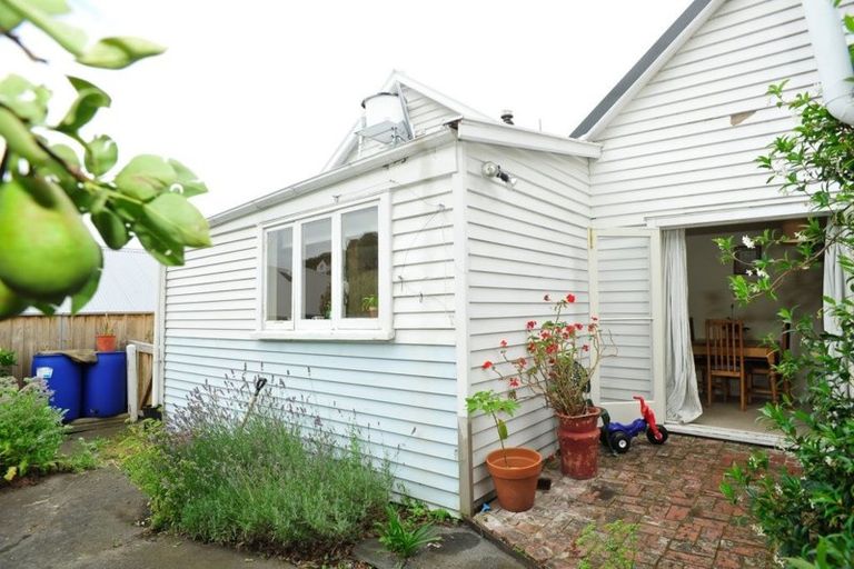 Photo of property in 64 Oxford Street, Lyttelton, 8082