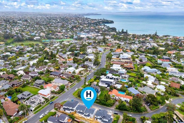 Photo of property in 68 Channel View Road, Campbells Bay, Auckland, 0630