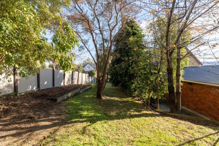 Photo of property in 66 Kinmont Crescent, Kinmont Park, Mosgiel, 9024