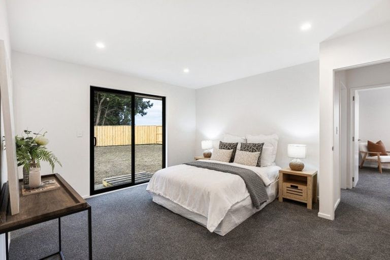 Photo of property in 73 Henshaw Street, Woodend, 7610