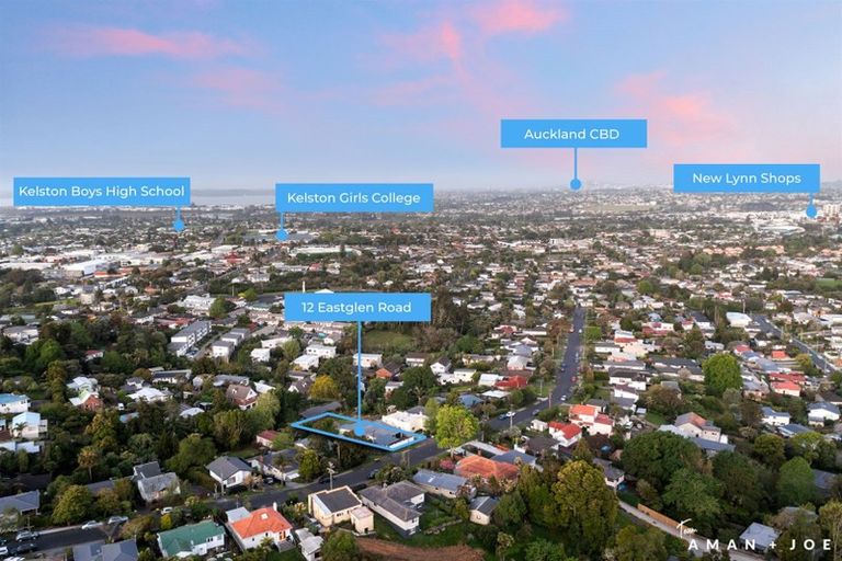 Photo of property in 12 Eastglen Road, Glen Eden, Auckland, 0602