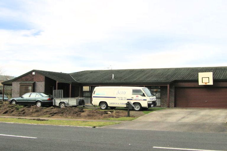 Photo of property in 34 Madill Road, St Andrews, Hamilton, 3200