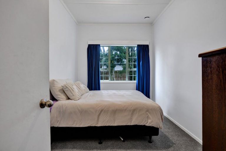 Photo of property in 17 Konini Street, Inglewood, 4330