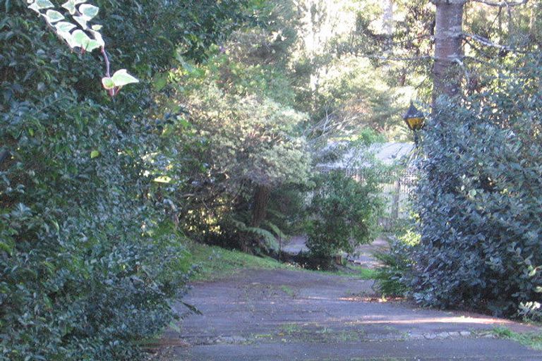 Photo of property in 148 Laingholm Drive, Laingholm, Auckland, 0604