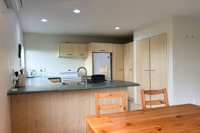 Photo of property in 765 East Coast Road, Northcross, Auckland, 0630