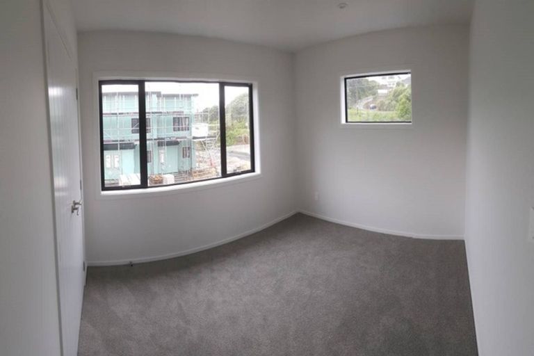 Photo of property in 16/9 Surrey Street, Tawa, Wellington, 5028