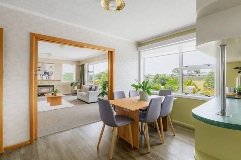 Photo of property in 56 Acacia Crescent, Glenview, Hamilton, 3206