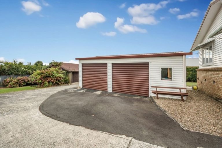 Photo of property in 68 Storey Avenue, Forest Lake, Hamilton, 3200