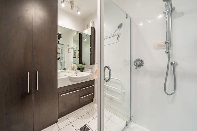 Photo of property in 6/337 Jackson Street, Petone, Lower Hutt, 5012