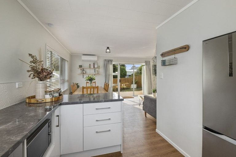 Photo of property in 18b Lupin Road, Otaki, 5512