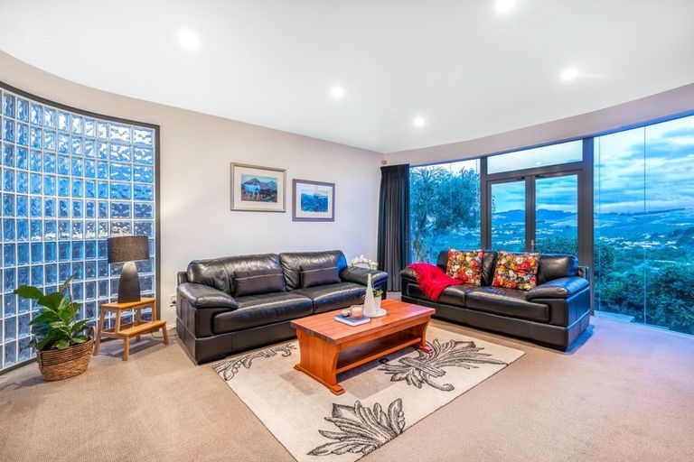 Photo of property in 5 Clifford Road, Johnsonville, Wellington, 6037