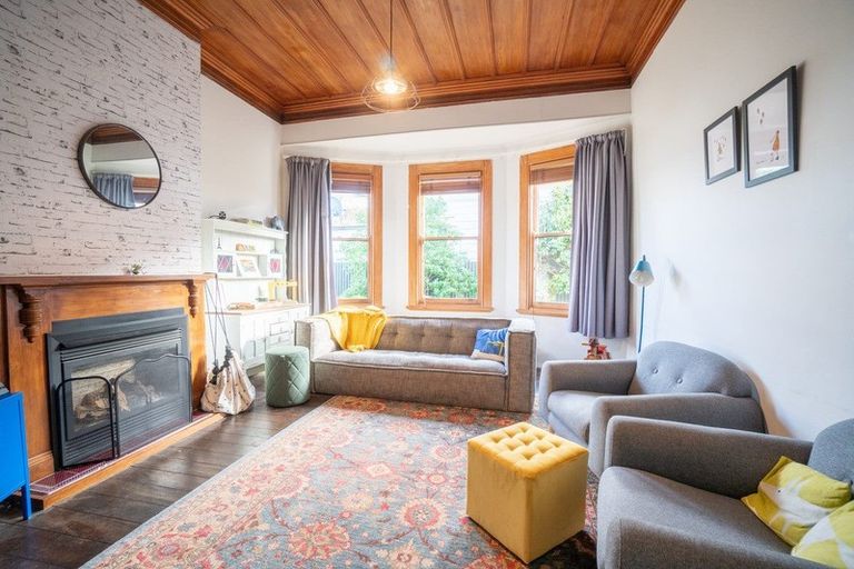 Photo of property in 16 Worcester Street, West End, Palmerston North, 4410