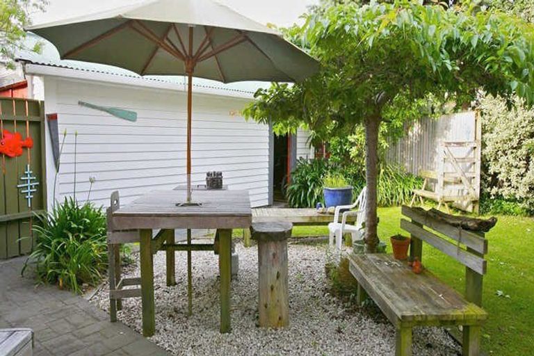 Photo of property in 121 Russell Street, Palmerston North, 4414