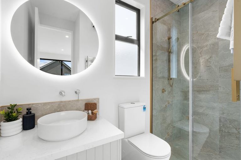 Photo of property in 10 Ferbane Way, Halswell, Christchurch, 8025