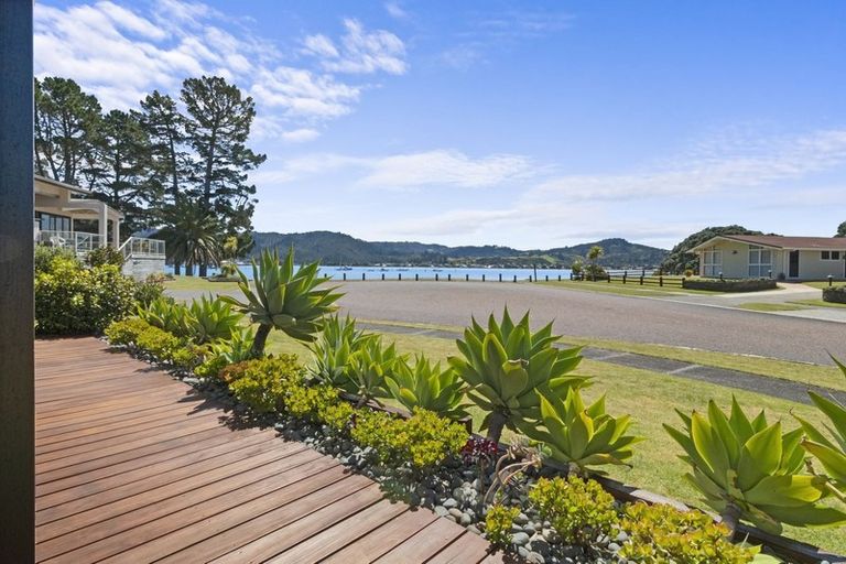 Photo of property in 3 Brodie Lane, Pauanui, Hikuai, 3579