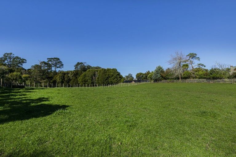 Photo of property in 167 Blackbridge Road, Dairy Flat, Albany, 0794