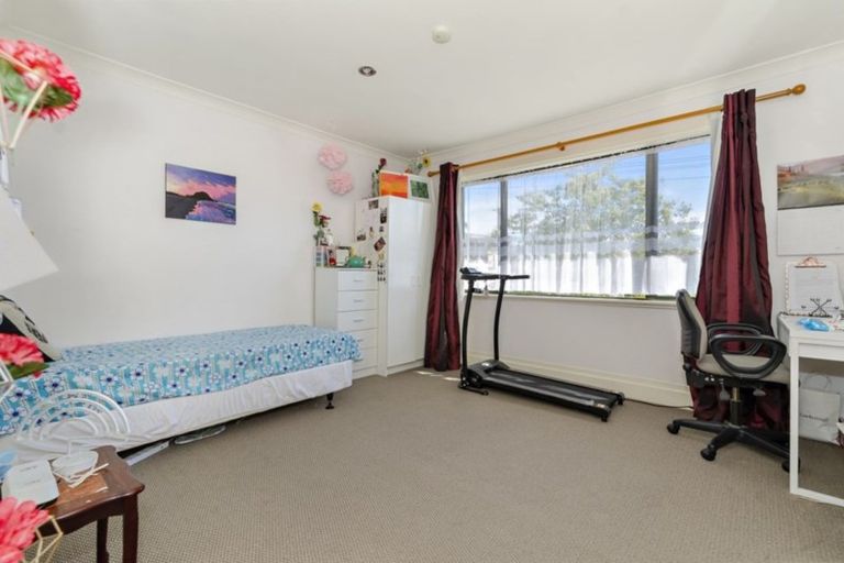 Photo of property in 56 Opaheke Road, Opaheke, Papakura, 2113