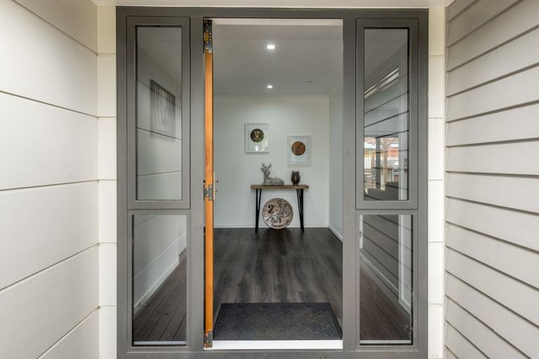 Photo of property in 2 Tennyson Close, Hanmer Springs, 7334