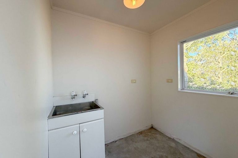 Photo of property in 75 Beeston Crescent, Manurewa, Auckland, 2102