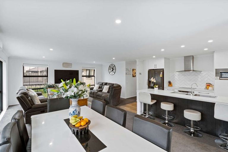 Photo of property in 9 Avanda Avenue, Rolleston, 7615