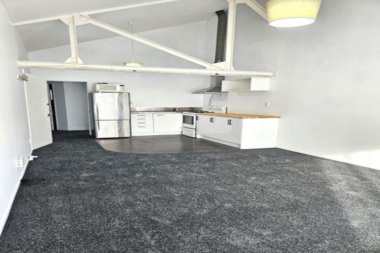 Photo of property in 4/5 Hopper Street, Mount Cook, Wellington, 6011