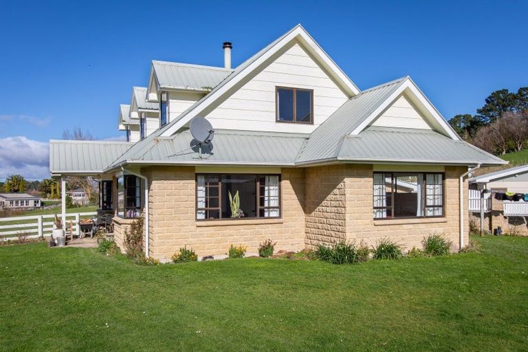 Photo of property in 10 Rule Road, Dannevirke, 4930