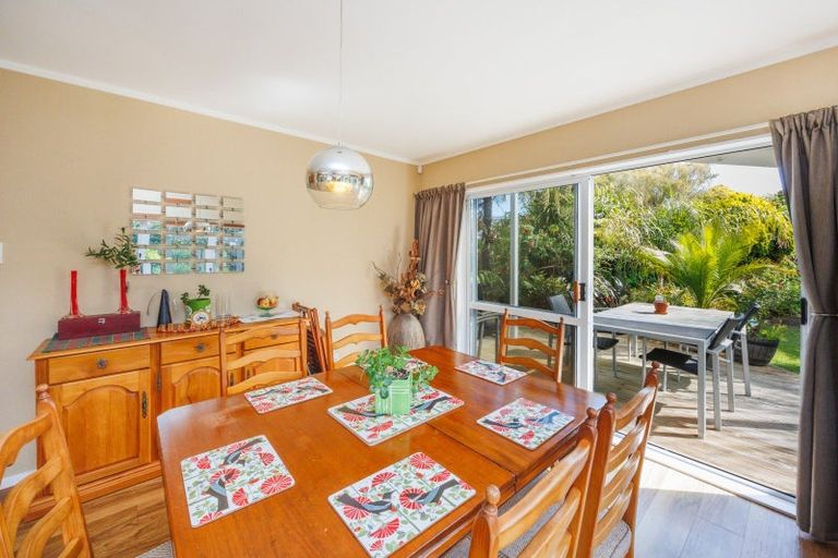 Photo of property in 27 Norfolk Crescent, Feilding, 4702