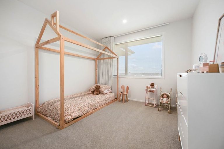 Photo of property in 3 Miharo Crescent, Flagstaff, Hamilton, 3210