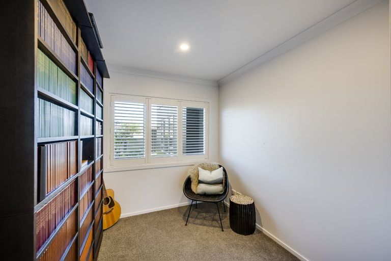 Photo of property in 14 Pacific Avenue, Poraiti, Napier, 4112