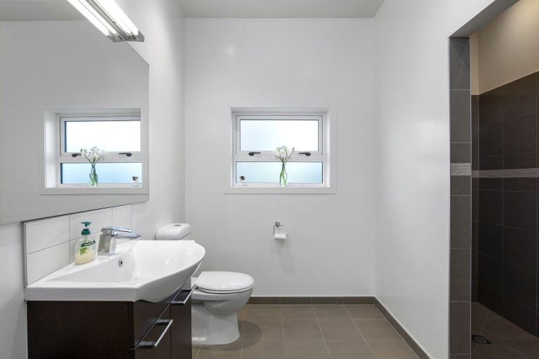 Photo of property in 5 Otara Street, Ilam, Christchurch, 8053