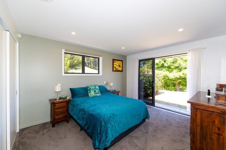 Photo of property in 690 Swamp Road, Puketapu, Napier, 4183