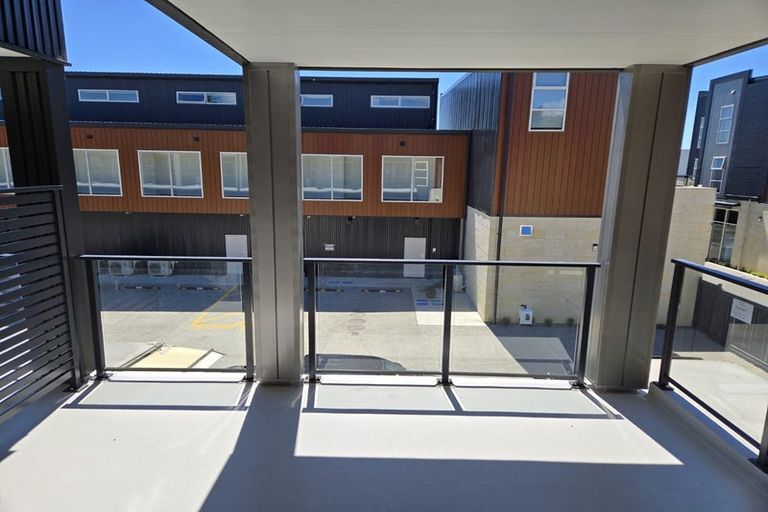 Photo of property in 124/126 Commerce Street, Frankton, Hamilton, 3204