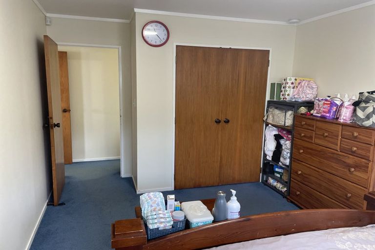 Photo of property in 2/4 Calluna Crescent, Totara Heights, Auckland, 2105