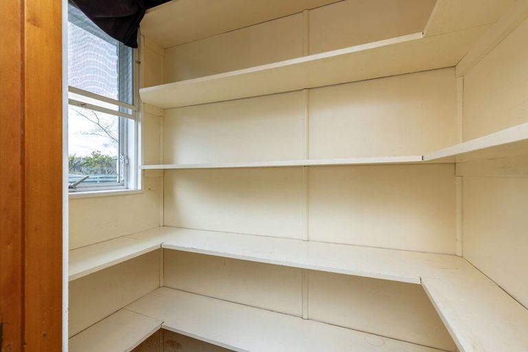 Photo of property in 120 Alexander Road, Raumati Beach, Paraparaumu, 5032
