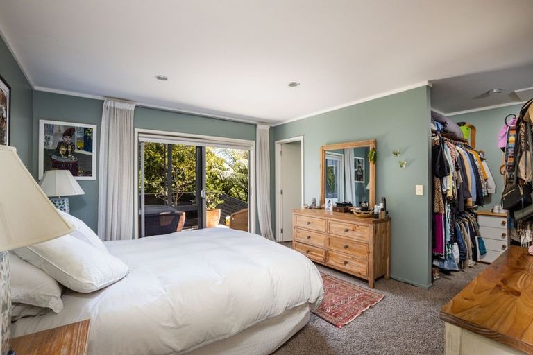 Photo of property in 59 Waiwaka Terrace, Strandon, New Plymouth, 4312