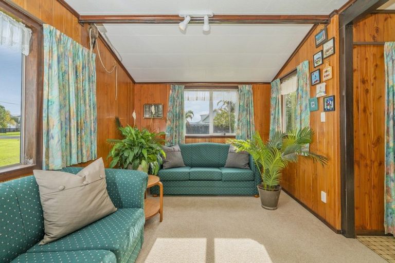 Photo of property in 126 Captain Cook Road, Cooks Beach, Whitianga, 3591