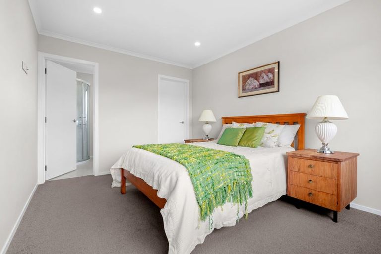 Photo of property in 10 Rebekah Crescent, Flagstaff, Hamilton, 3210