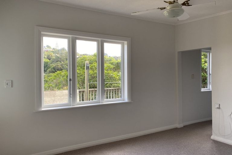 Photo of property in 48 Cluny Road, Plimmerton, Porirua, 5026