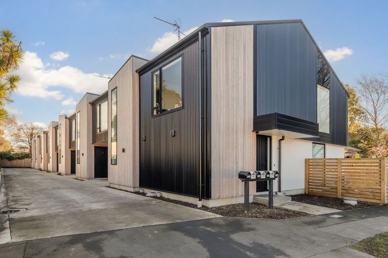 Photo of property in 3/55 Mathesons Road, Phillipstown, Christchurch, 8011