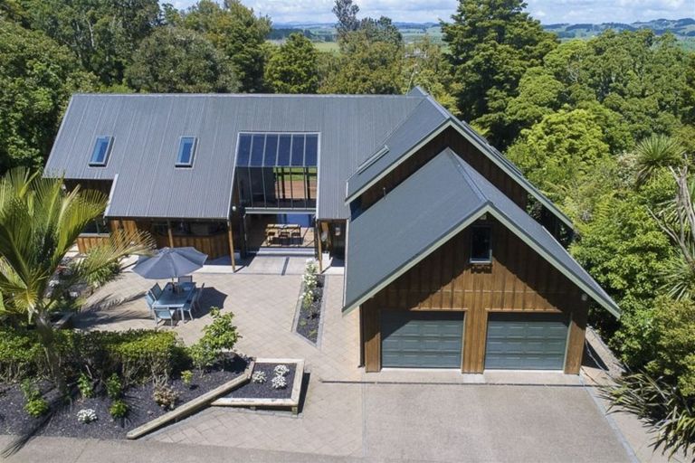 Photo of property in 94 Baird Road, Pokeno, 2471