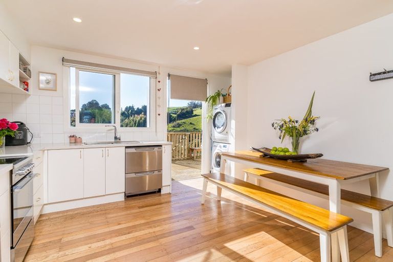 Photo of property in 28 Edinburgh Street, Green Island, Dunedin, 9018