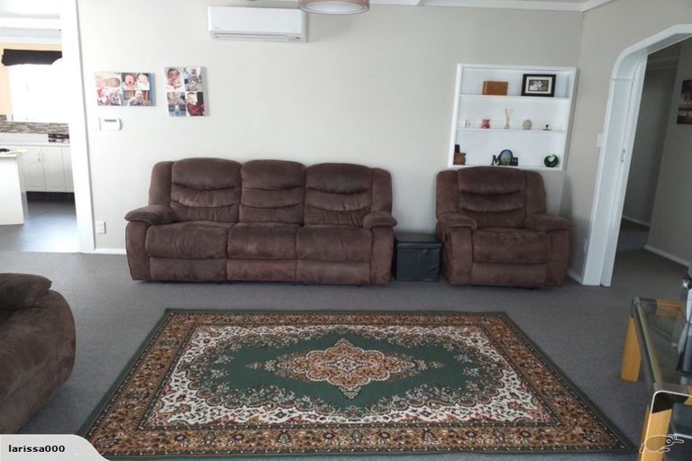 Photo of property in 32 Burton Avenue, Whanganui East, Whanganui, 4500