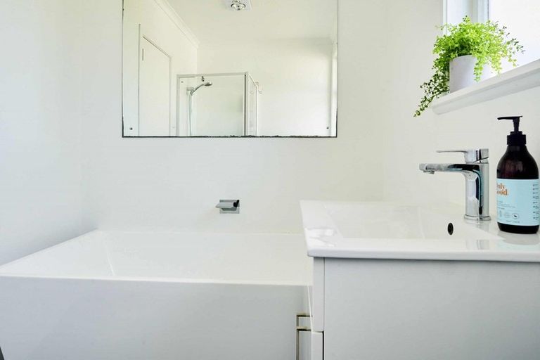 Photo of property in 29 Penguin Grove, Waitangirua, Porirua, 5024